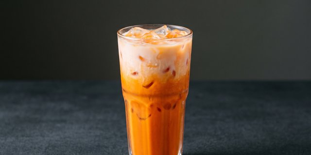 Thai Iced Tea w/ Coconut Milk