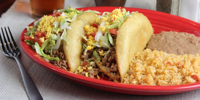 Pericos' Tacos y Mas