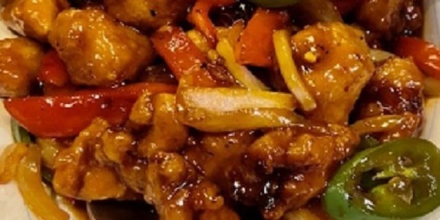 Spicy General Tso's Chicken Tray