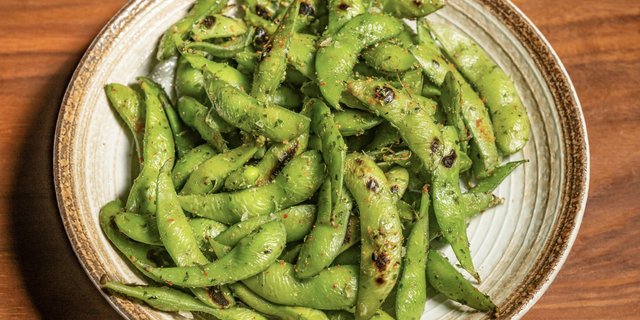 Grilled Edamame Tray