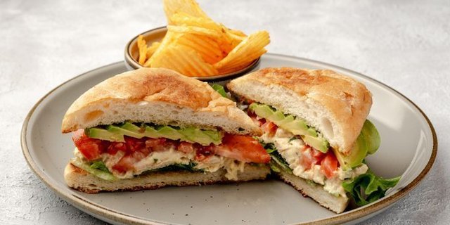 Tuna Sandwich