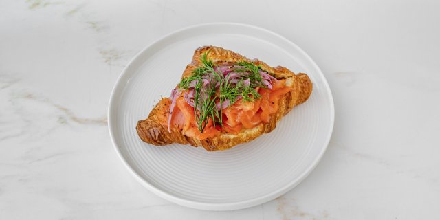 Smoked Salmon Croissant