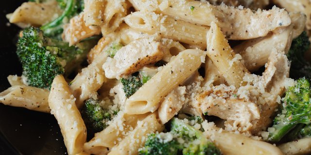 Chicken Alfredo