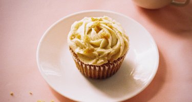 And She Bakes Too
