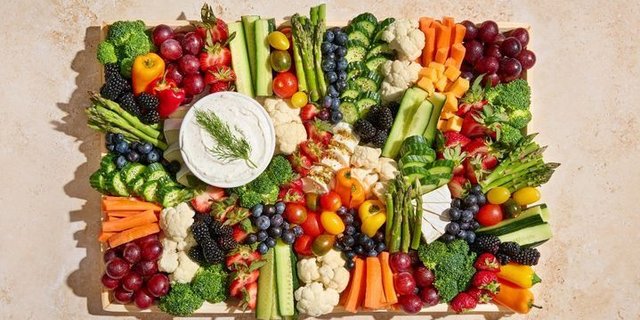 The Fruit, Veggie, & Cheese Large Package