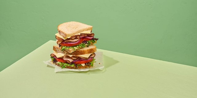 Turkey & Cheddar Sandwich Boxed Lunch