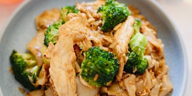 Pad Se Ew  Boxed Lunch