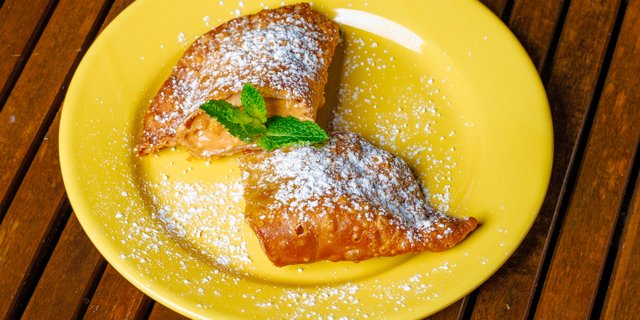 Empanadas de Guayaba Tray