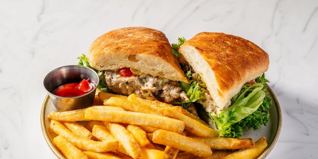 Miranda’S Chicken Salad Sandwich