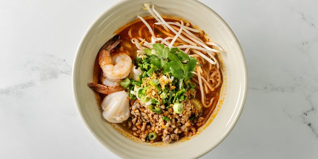 Tom Yum Noodle Soup