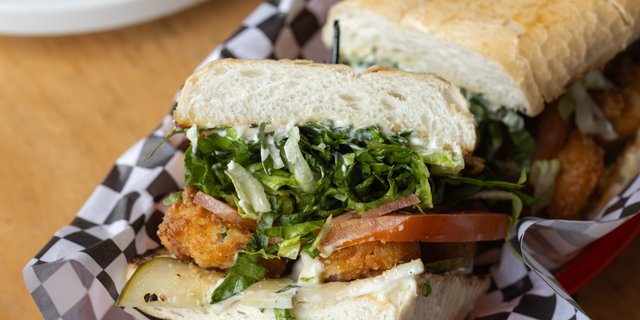 Shrimp Po'Boy Sandwich Box