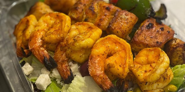 Chicken & Shrimp Kabob Boxed Lunch