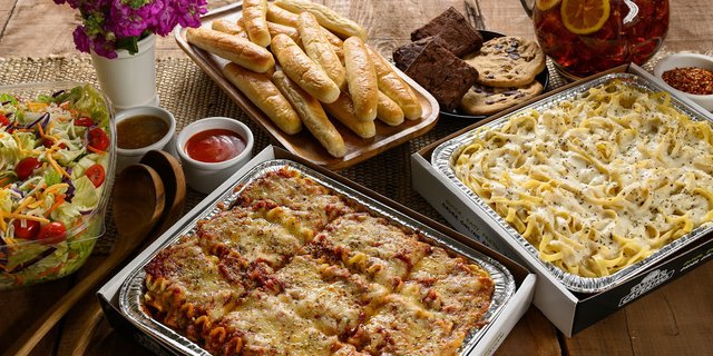 Lasagna & Fettuccine Dinner