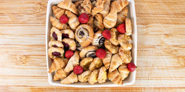 Assorted Mini Danish & Croissant Platter