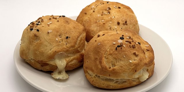 Country-Style Biscuit Stuffers