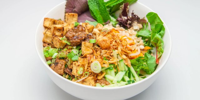 Lemongrass Tofu Bún