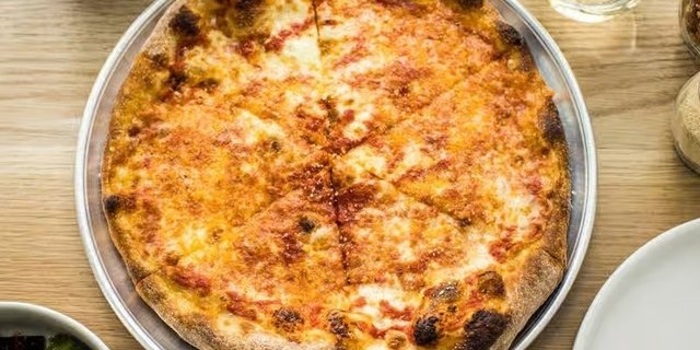 Classic NY Pizza