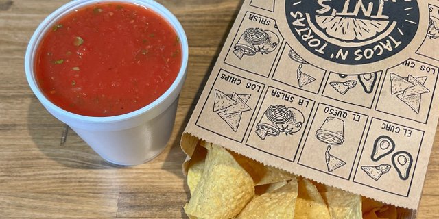 Chips & Salsa (16 Oz)