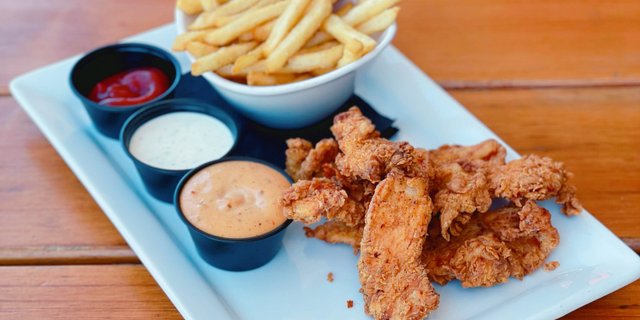 Chicken Tenders & Fries Platter