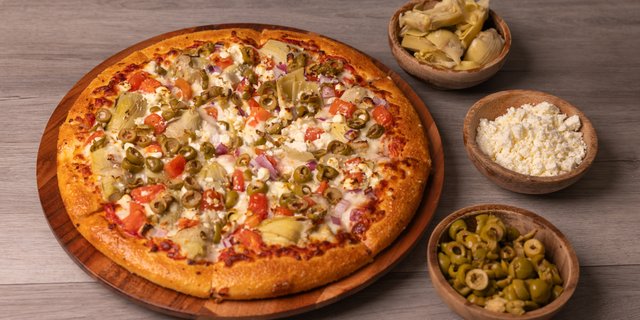 European Veggie Pizza