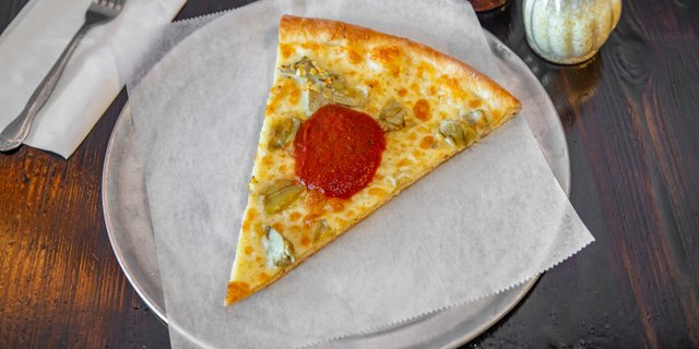 Artichoke Gluten-Friendly Pizza