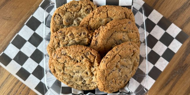 Chocolate Chip Cookies