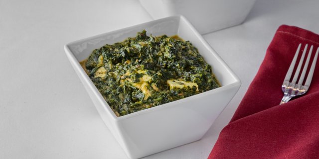 Palak Paneer (Saag Paneer)