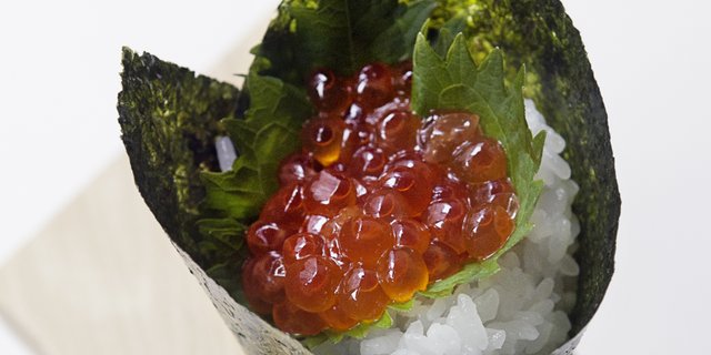 Ikura Handrolls