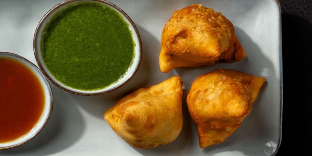 Vegetable Samosa