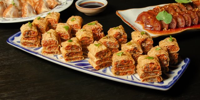 Tofu Skin Rolls Platter