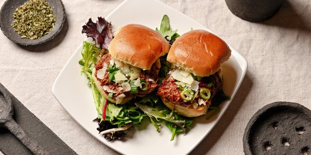 Short Rib Sliders