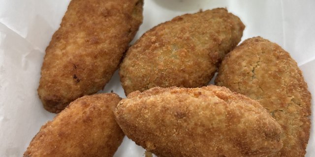 Jalapeno Poppers w/ Cream