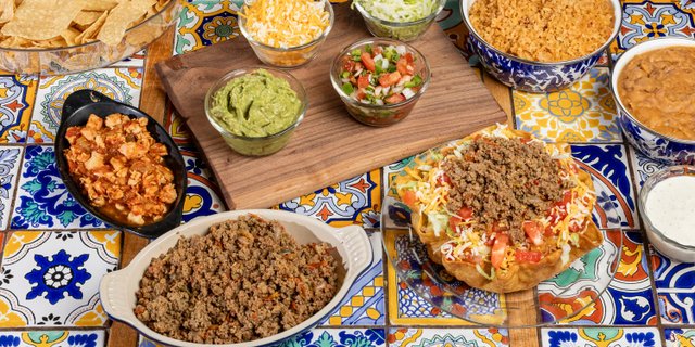 Build-Your-Own Taco Salad Grande