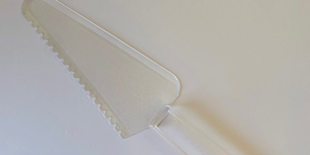 Cake Cutter
