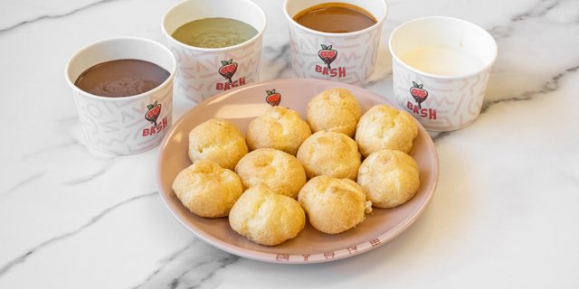 Cream Puffs Box