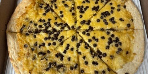 Chocolate Chip Pizza