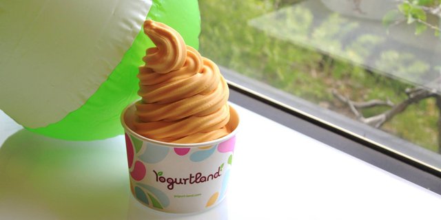 Alphonso Mango Tart Frozen Yogurt