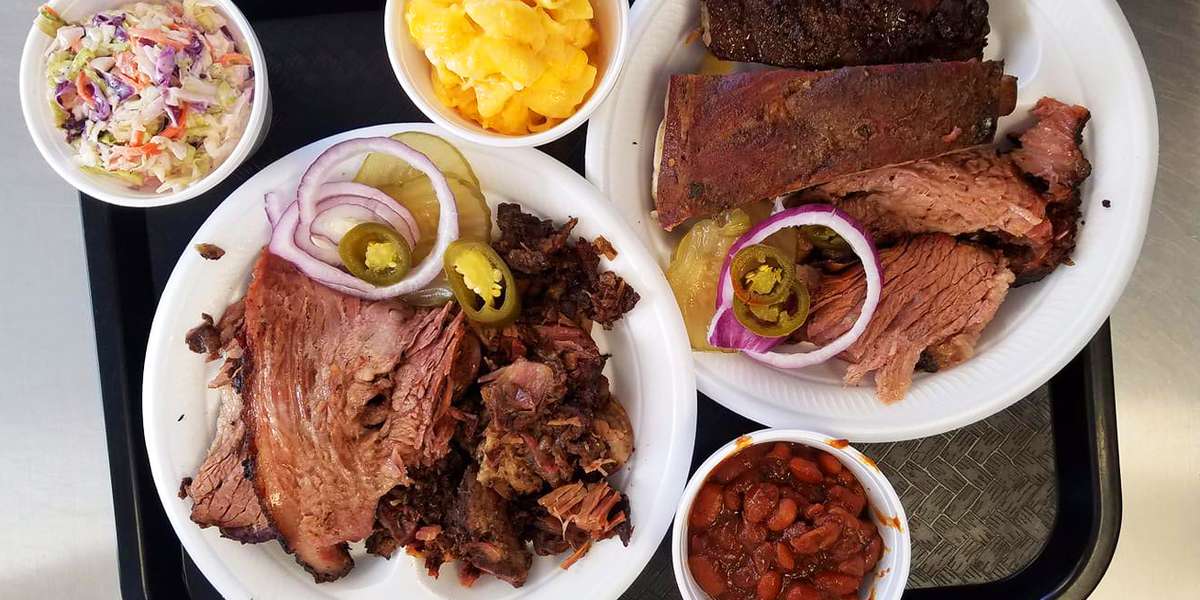 Smoakie Kitchen BBQ