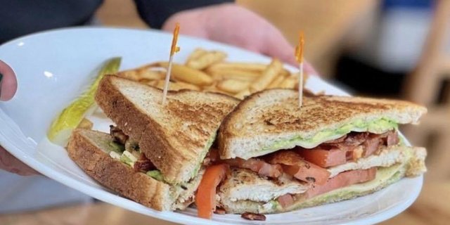 BLTSMA Sandwiches