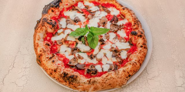 Funghi Pizza