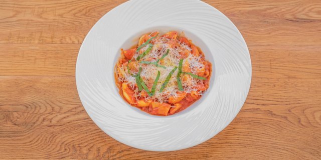 Spicy Rigatoni alla Vodka