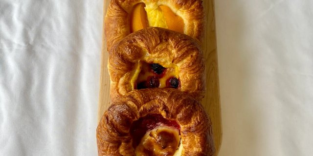 Danishes