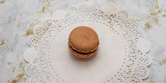Belgium Chocolate Macaron