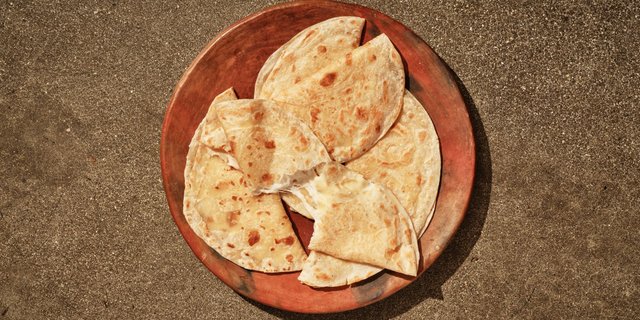 10 Quesadillas