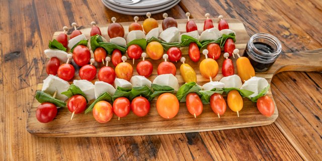 Caprese Cocktail Skewers