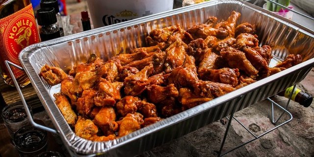 Traditional Bone-In Wings
