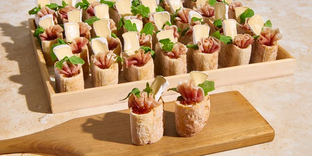 Prosciutto & Brie Sandwich Tray