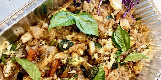 Drunken Noodle
