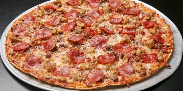 16" Ultimate Meat Pizza