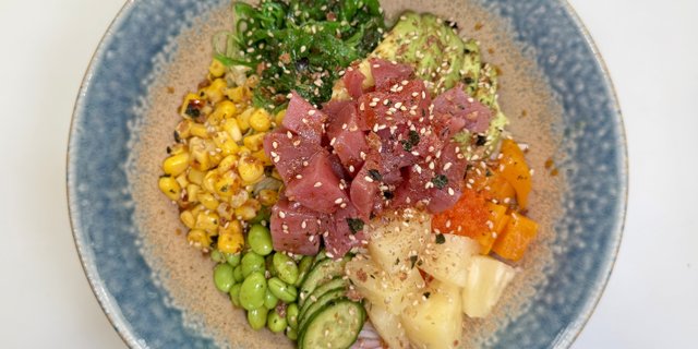 Lunch Salmon Love Combo